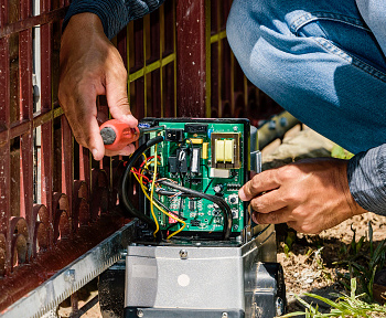 elite electronic gate sensor repair in Los Alamitos